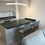 Romana Playa Estudio 公寓 马尔韦利亚